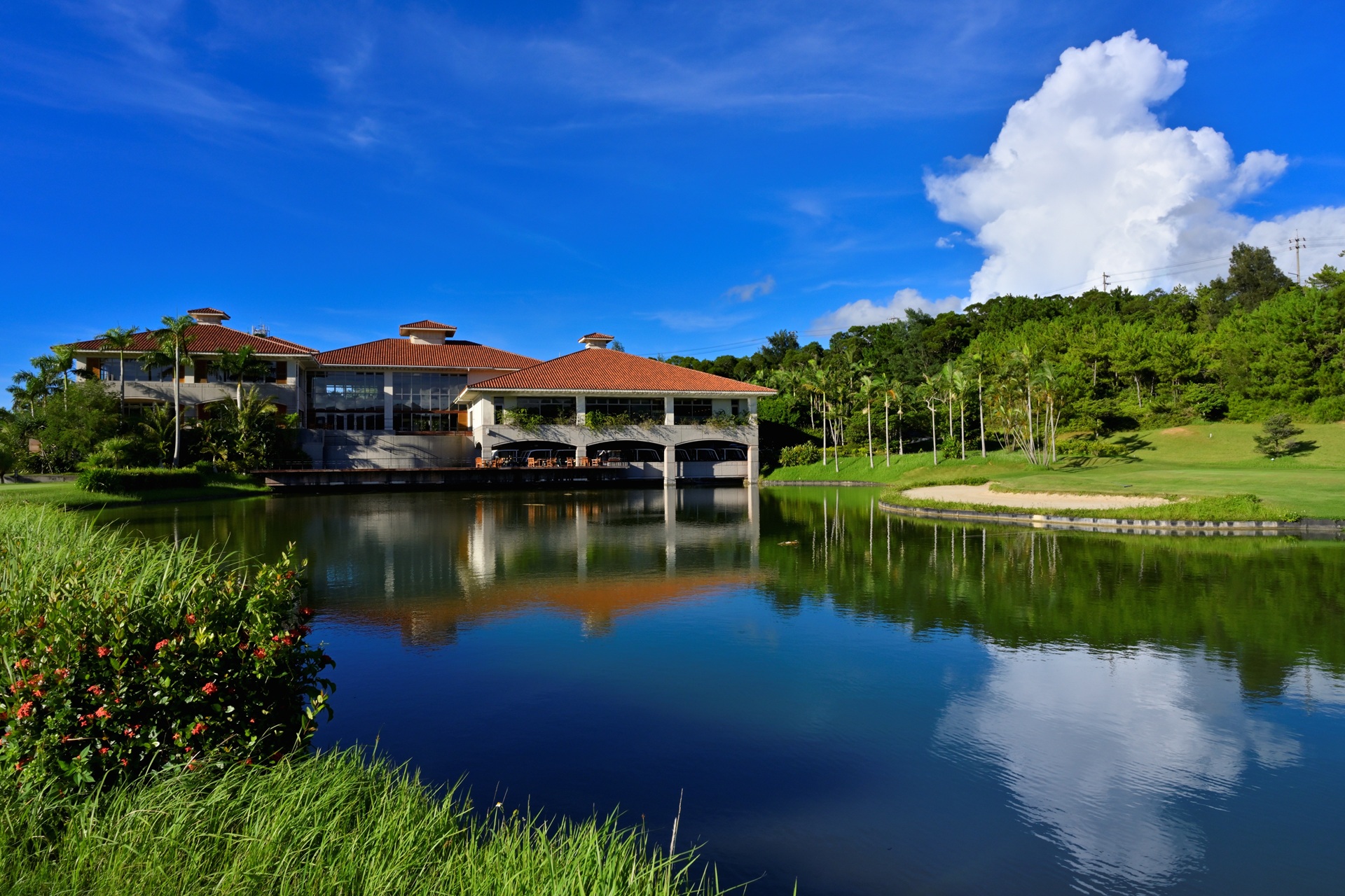 ジ･アッタテラス ゴルフリゾート