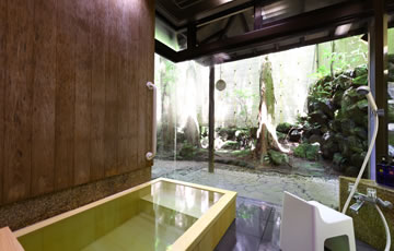 海石榴（つばき）